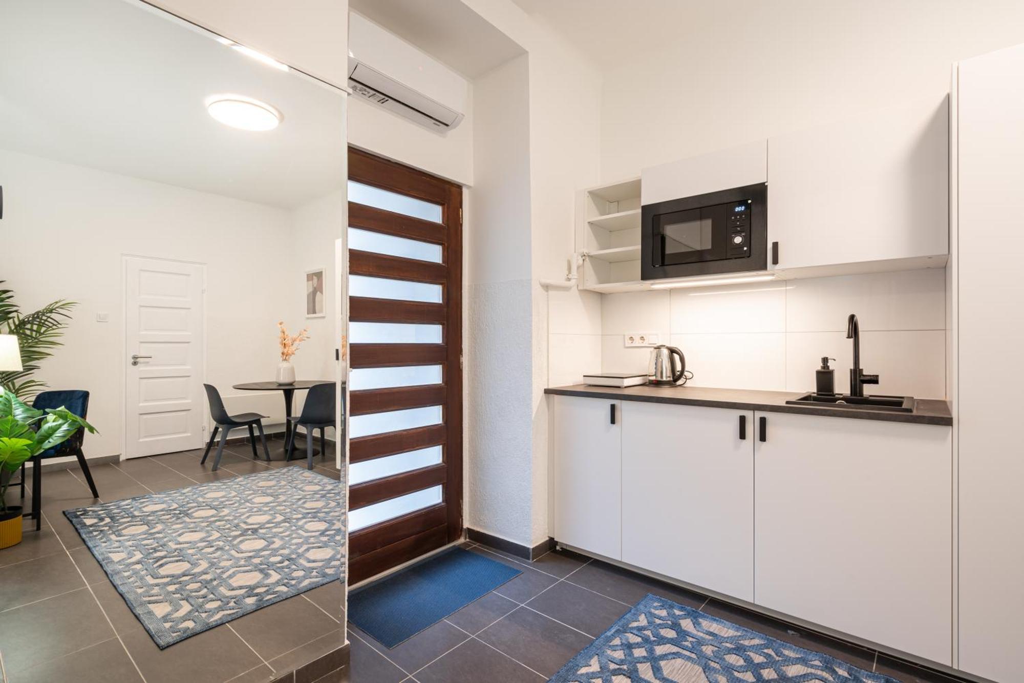 R10- Boutique Apartments, Best Location. By Bqa Budapest Exterior foto